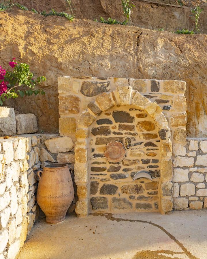 Вілла Aggel'S House - Stone House - Private Pool - Courtyard - Countryside Views Kato Episkopi Екстер'єр фото